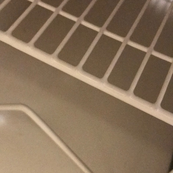 White Metal Wire Shelf Final Sale - Picture 5 of 5